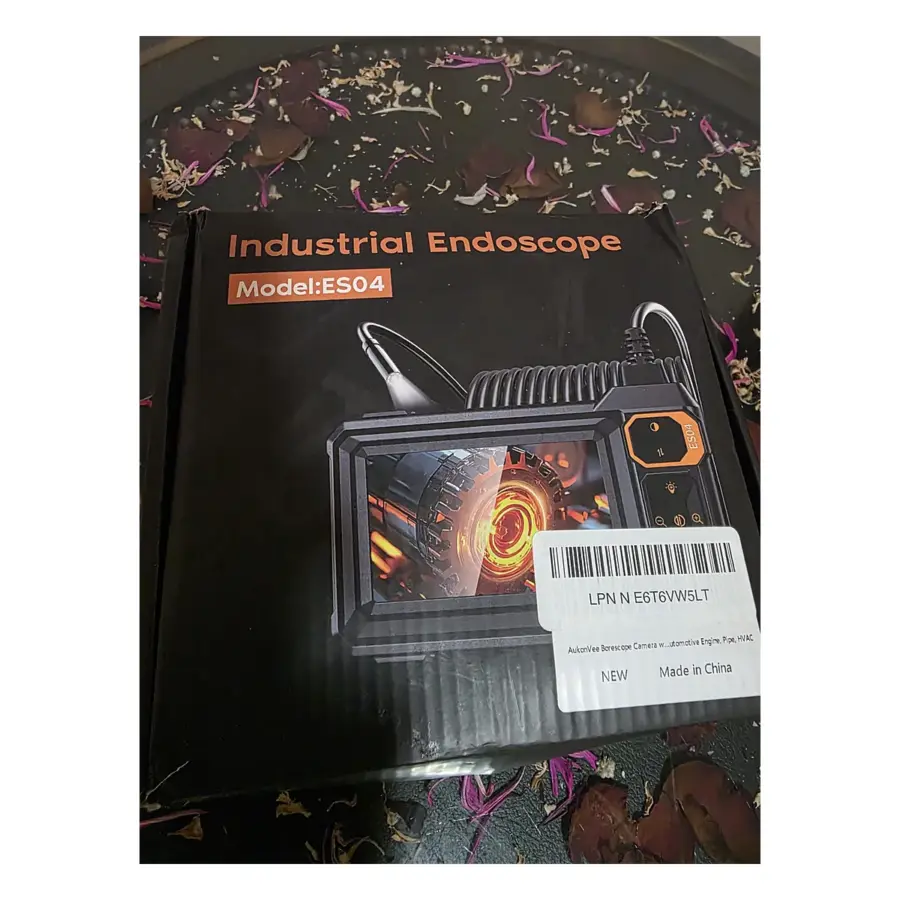 AukonVee ES04 industrial endoscope retail box showing the handheld unit with its HD screen and coiled camera cable