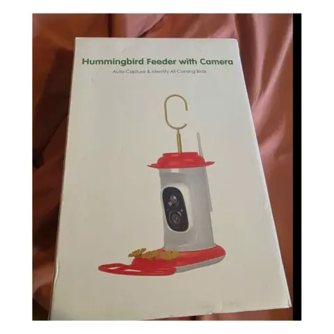 Open Box Smart Hummingbird Feeder with HD Camera